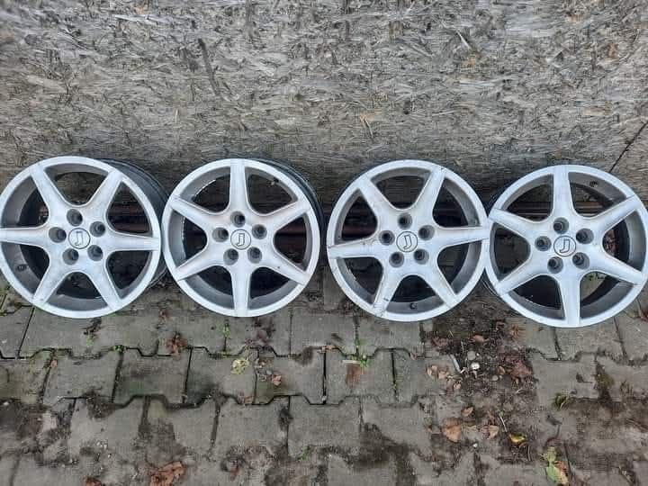 De vănzare 4 buc genți  de aluminiu