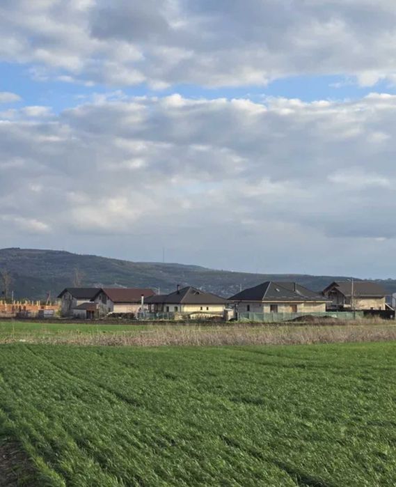 Teren intravilan Dancu, Iasi: parcele 500 m²