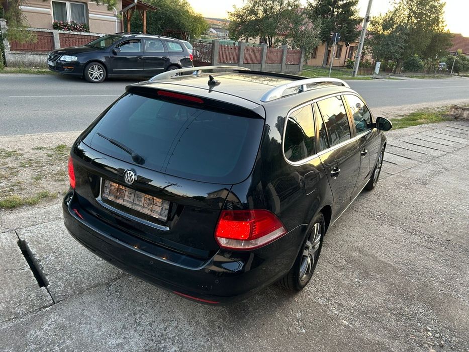 Vw Golf V SportLine Panoramic, 2009, 2.0 TDI, Carte Service, multe dot