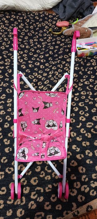 Коляска  для кукол в отличном состоянии