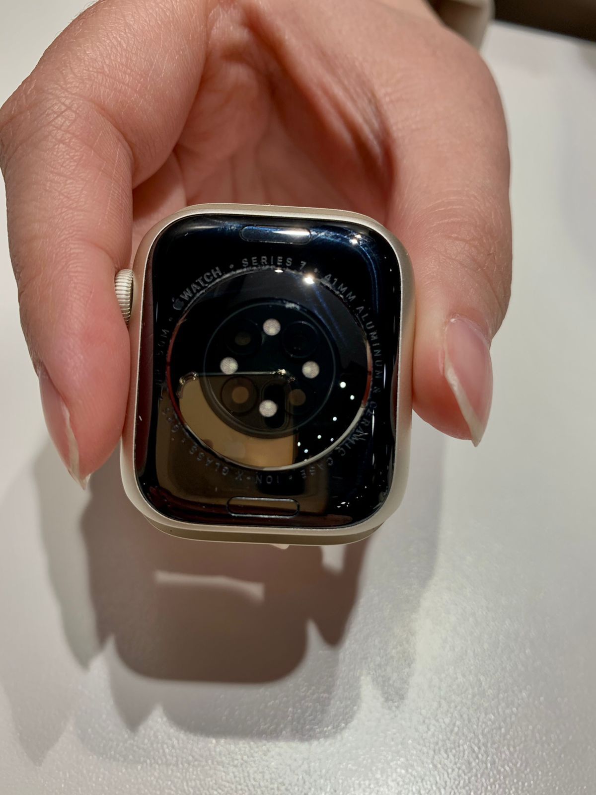 Apple watch 7  серии. 41 мм. Золотистый