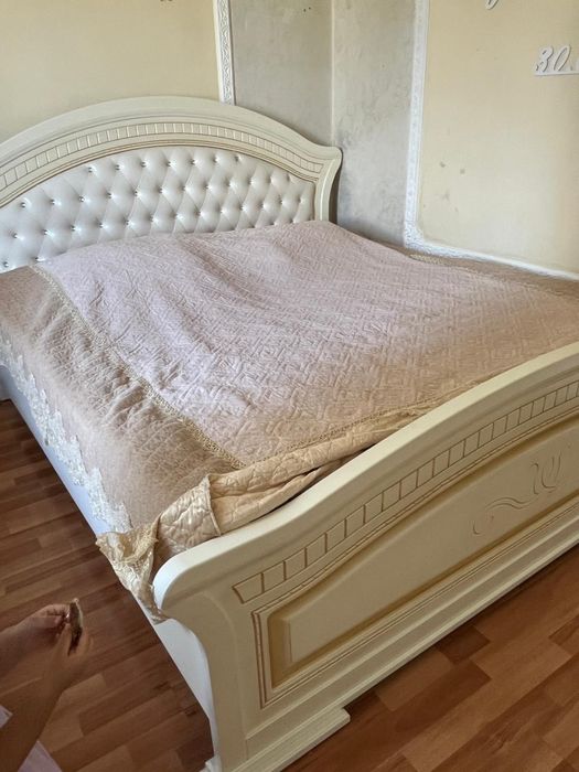 Спальный гарнитур комплект полный