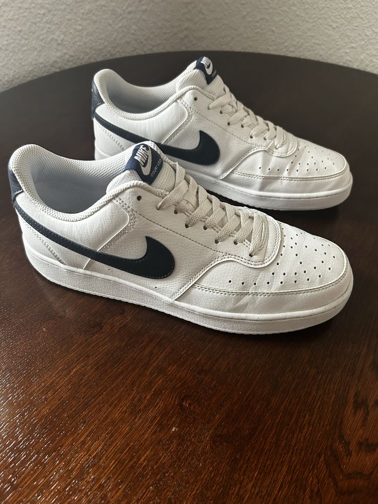 Nike Court Vision Low