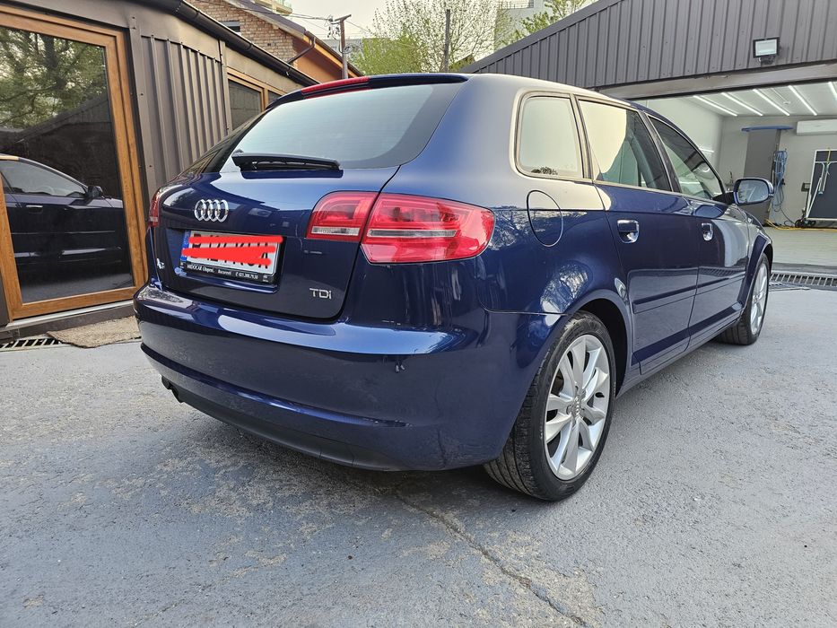 Vând Audi A3 2012, Sportback, 1.6 tdi al doilea proprietar