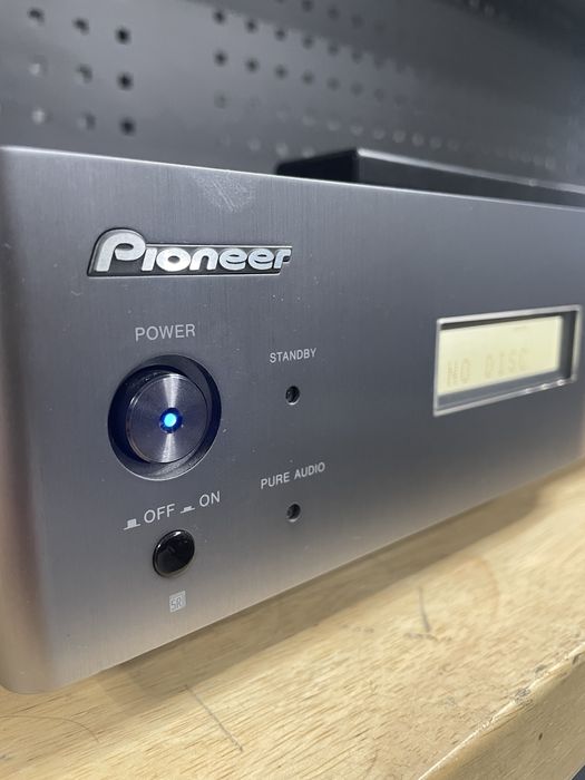 Pioneer PD-D6-J cd / sacd player