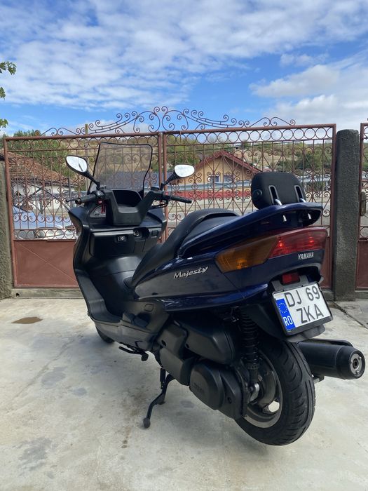 Vand sau schimb yamaha 250