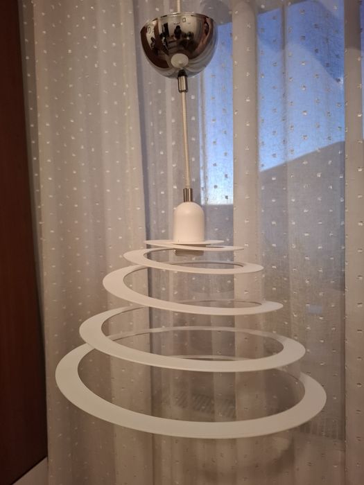 Corp iluminat dormitor