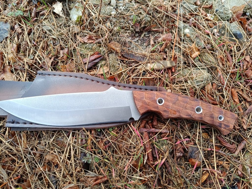 Ловен нож ръчна изработка