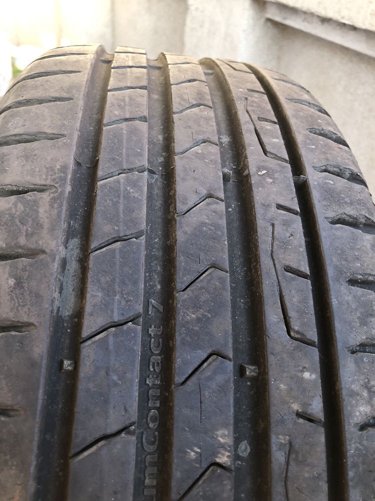 Anvelope Vara Continental PremiumContact 7 205/55R16 91V