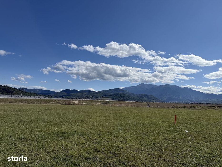 Teren intravilan Rasnov,judet Brasov,loturi de 500 mp si in rate