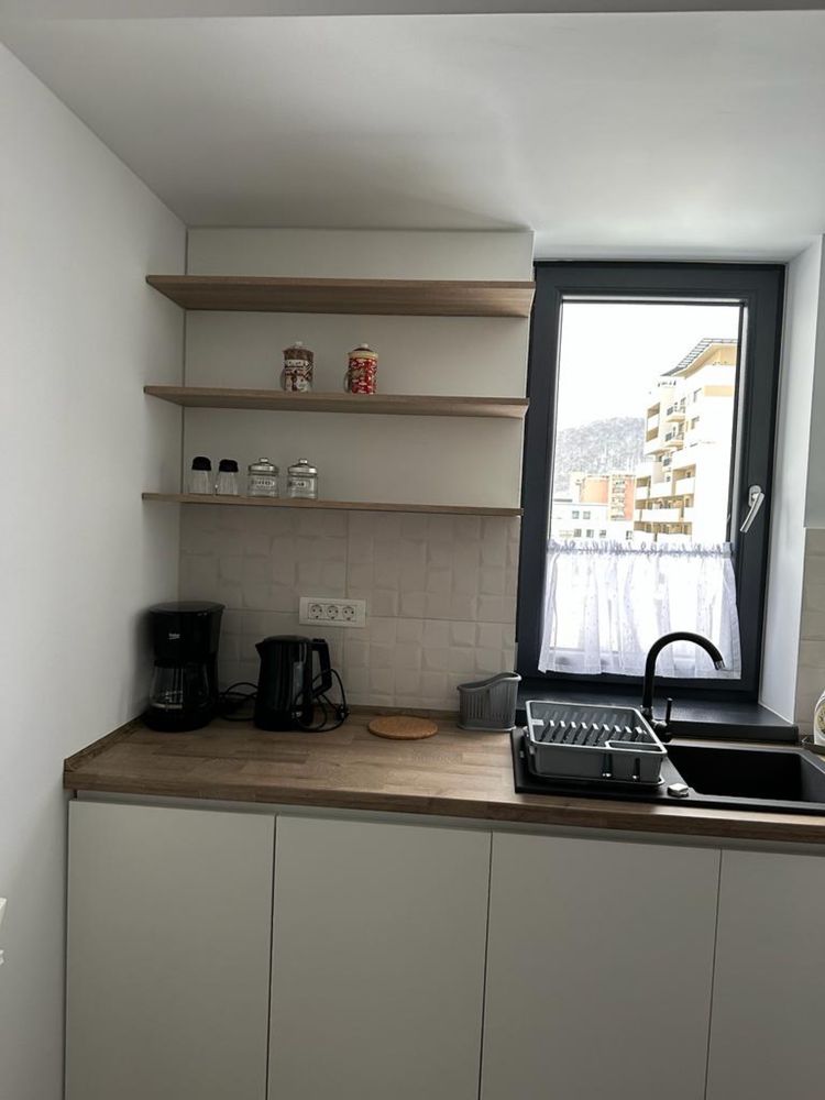 Vand apartament cu 2 camere complet mobilat si utilat - Noua Brasov