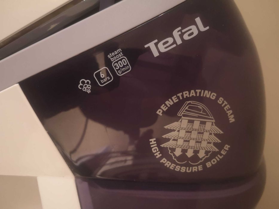 Statie calcat cu boiler cu incalzire rapida Tefal GV7556 Express Easy