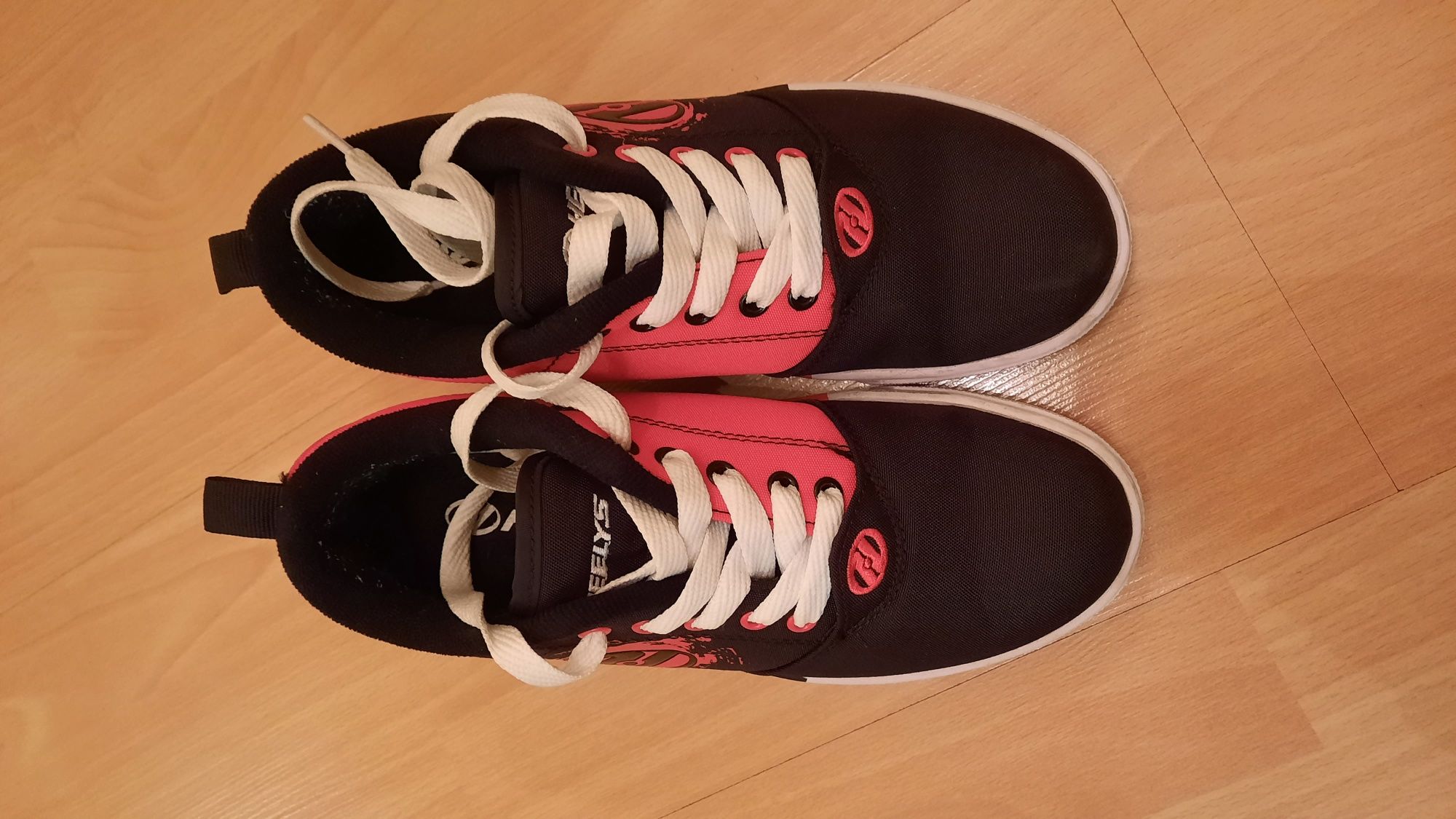 Adidași copii, cu o roata - HEELYS Pro 20 Drips Black/Red - măsura 35