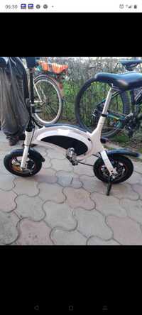 Bicicleta electrica moovway 900 ron