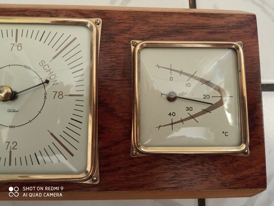 Немска  метеорологична станция.барометър,термометър.