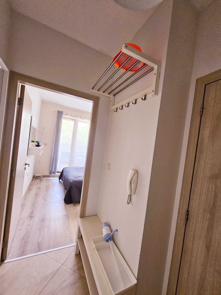 Дава се под наем Двустаен апартамент в Варна, Аспарухово - 67 кв.м за 663 € - Снимка #9