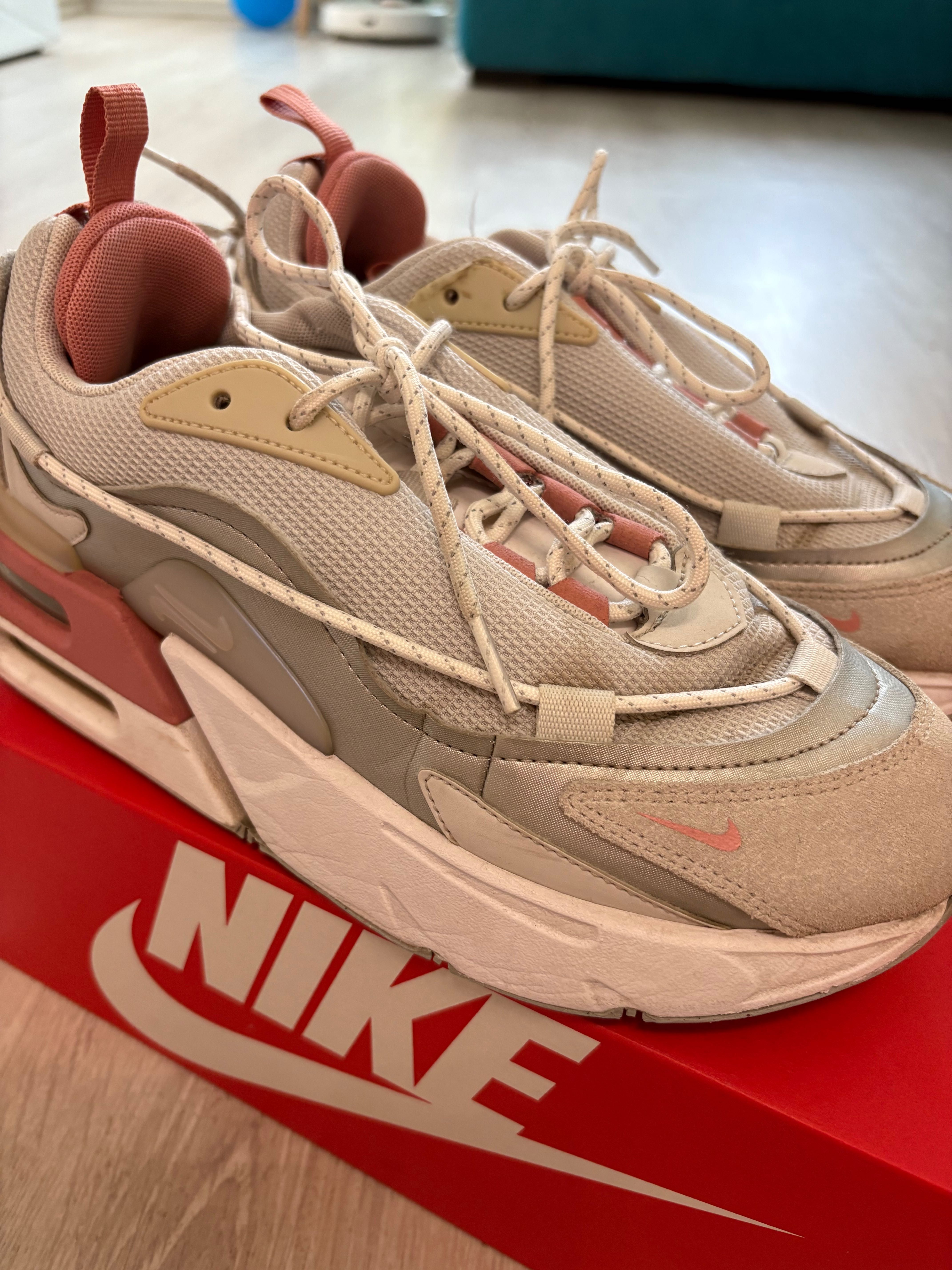 Дамски маратонки Nike furyosa