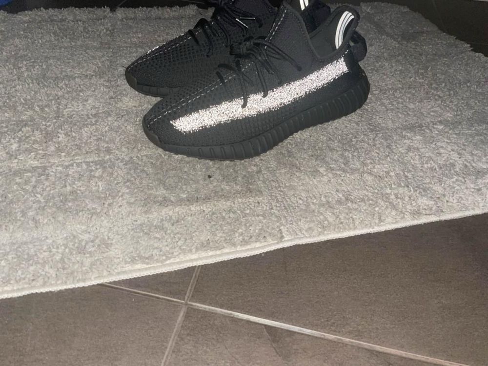 Yeezy 350 reflective