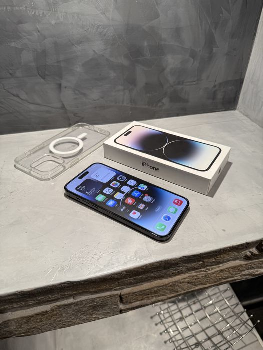 КАТО ЧИСТО НОВ Iphone 14 Pro Max + подаръци