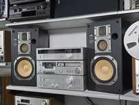 Linie audio JVC, amplificator a-x1, tuner tx-1L,deck KD-D2, boxe S-P33