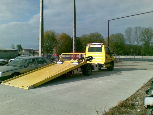 Tractari auto Focsani Vrancea 24/24