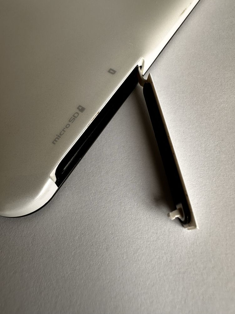 Таблет Fujitsu Stilistic M702 Влаго и прахо устойчив 4G NFC