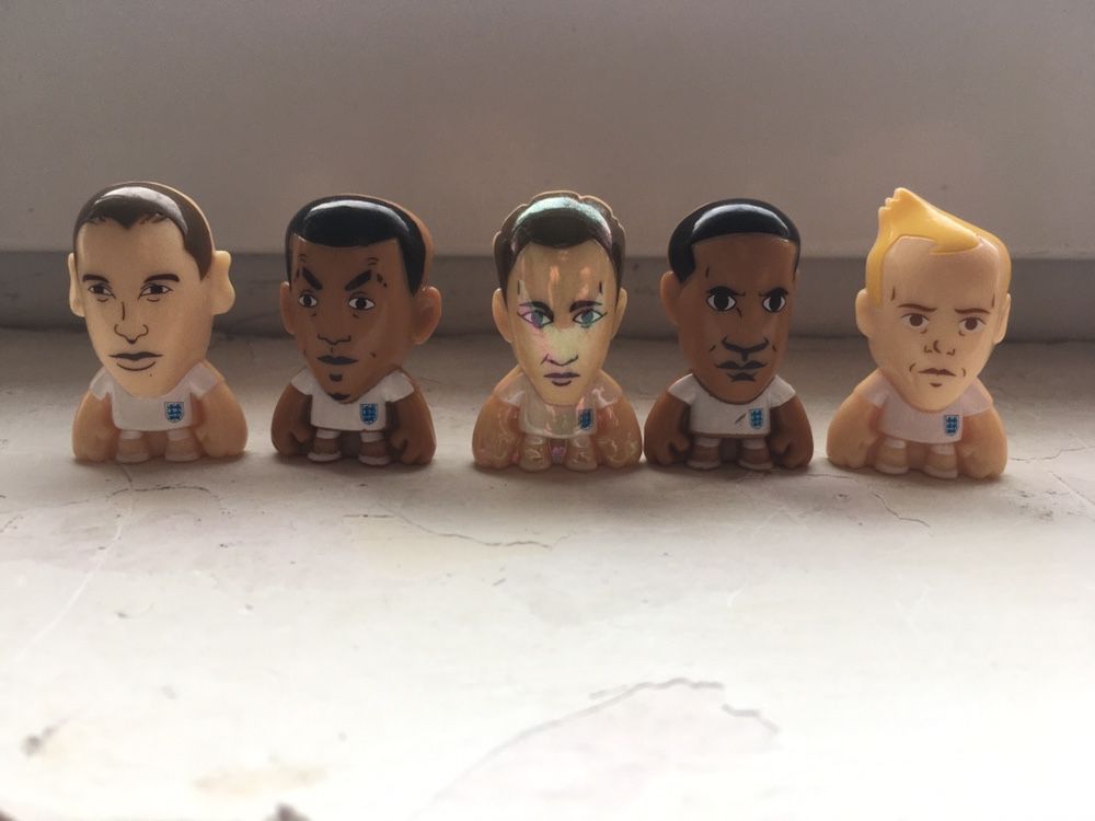 lot Anglia la CM de fotbal 2010 - figurine caricaturi