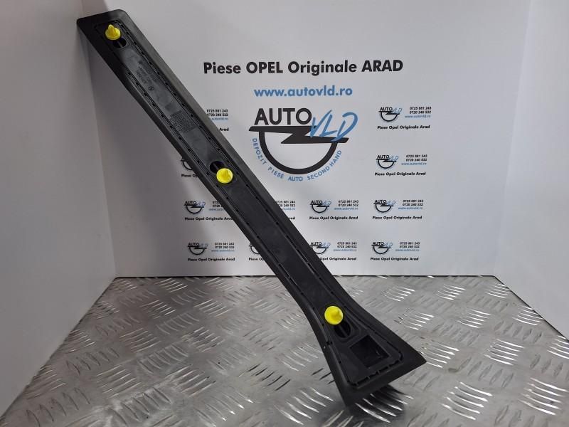 Cheder stalp stanga fata original Opel Astra H facelift