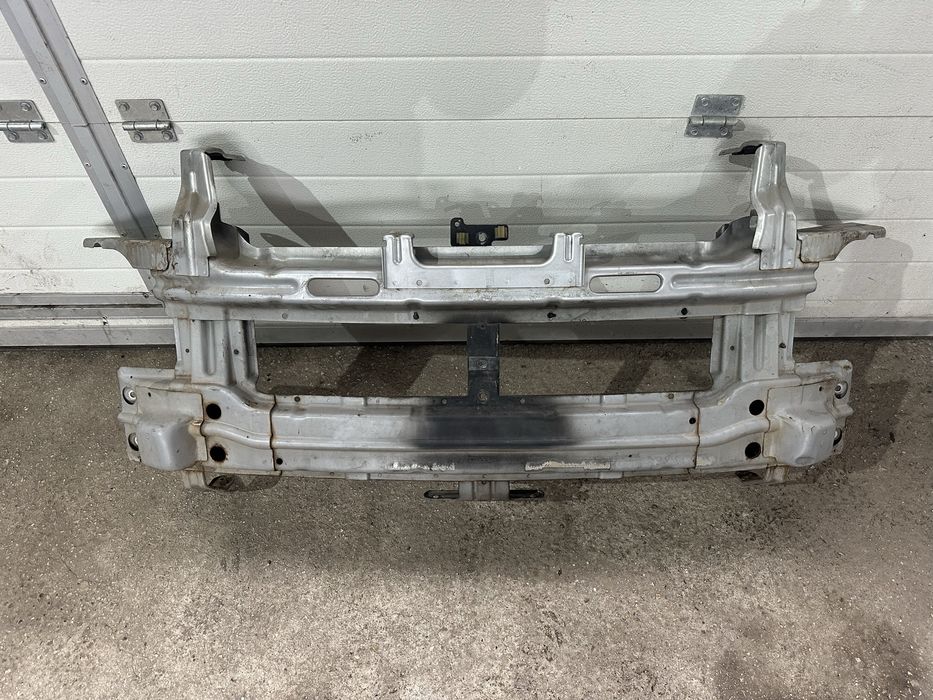 Основа предна броня за Шевролет Каптива