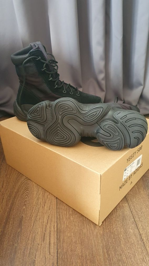 Yeezy 500 high tacticall boots
