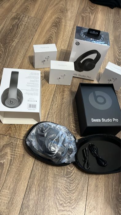 Casti Beats Studio Pro