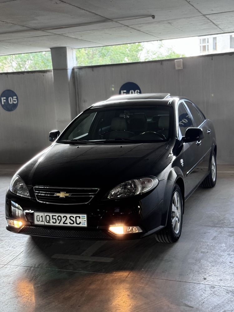 Продам Lacetti (Gentra) в отличном состоянии. Не битая.