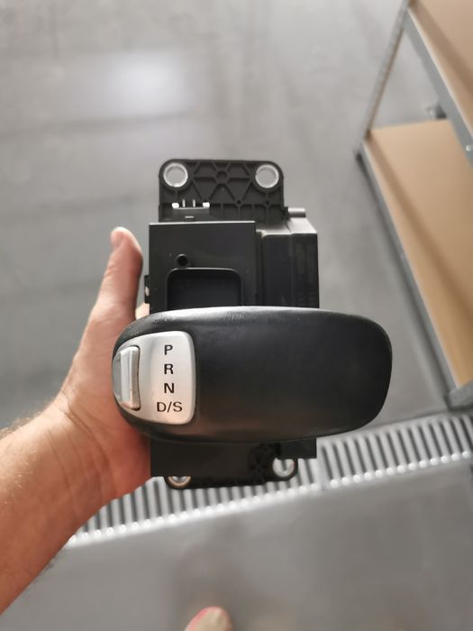 Timonerie / selector viteze A8 4H