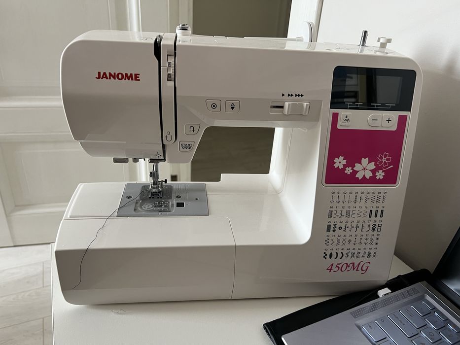 швейная машина Janome 450MG.