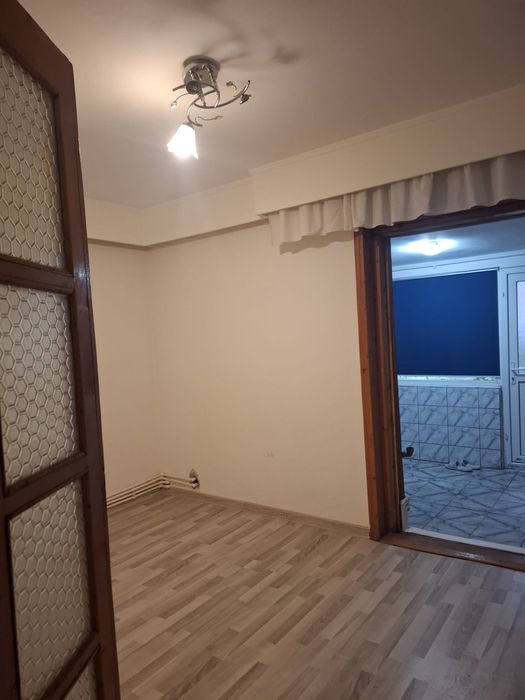 Vand garsoniera, suprafata 25 mp,parter,Constanta zona tomis nord