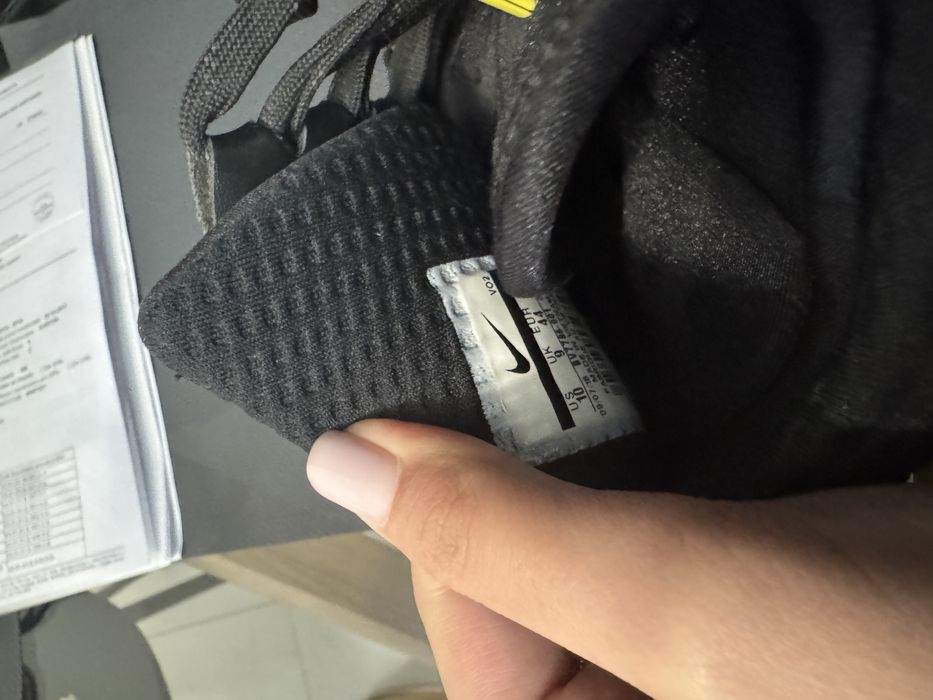 Nike air Max 720 Saturn