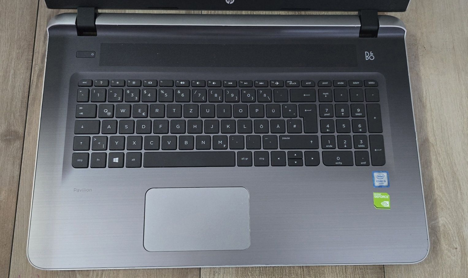 HP pavilion 17.3", i56200U, 1 TB SSD