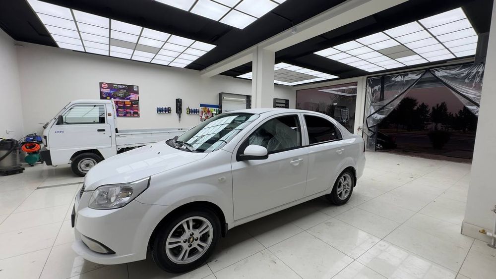 Nexia 3 4 pozitsiya srochna sotiladi