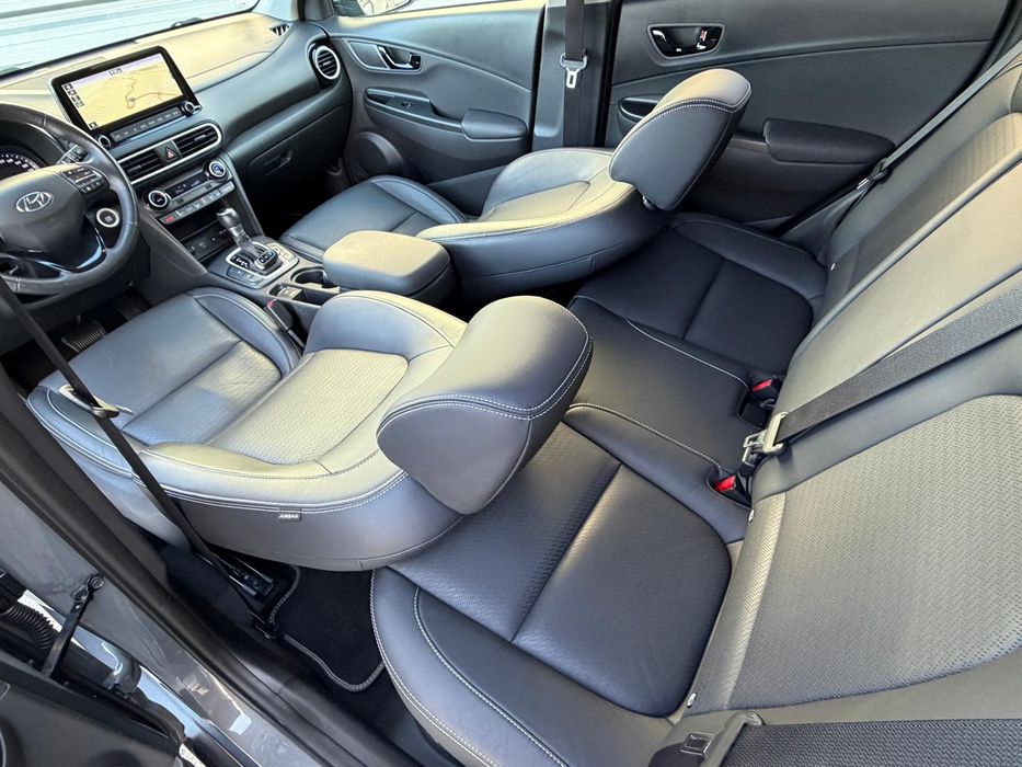 Hyundai Kona 1.6 benzina/hybrid full option