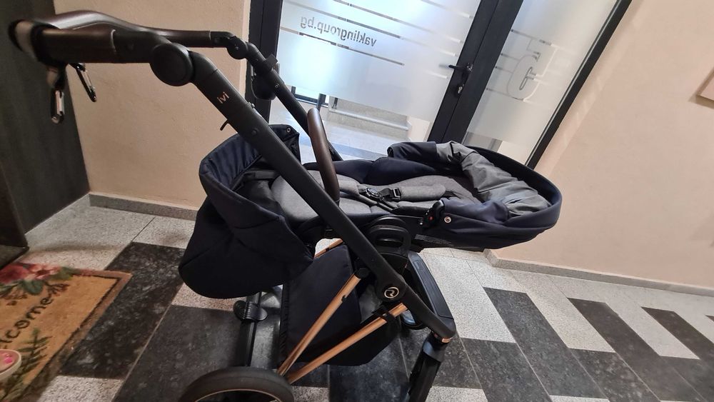 Бебешка количка Roan Ivi 2в1