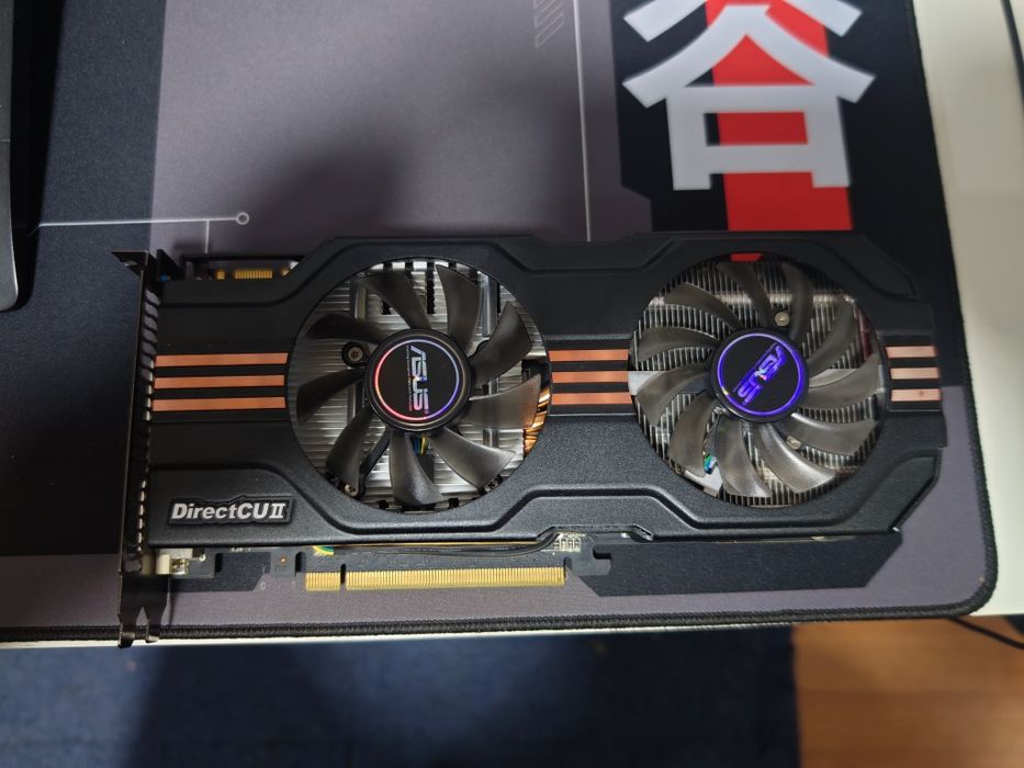 ASUS GeForce GTX 560 Ti DirectCU II 1GB GDDR5 256-bit