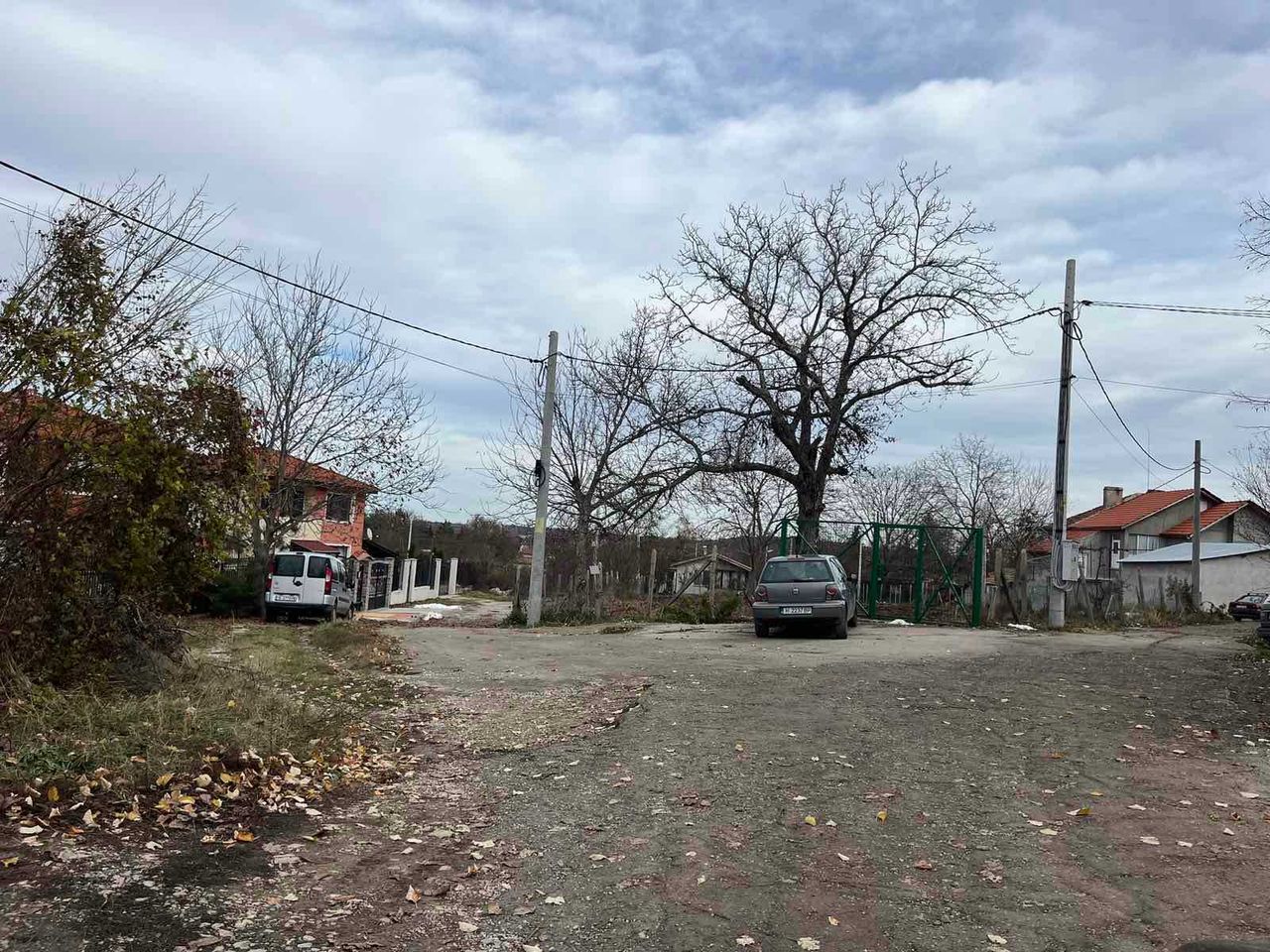 Продава се Парцел в Търговище, Вилна зона - 683 кв.м за 63 €/кв.м - Снимка #2