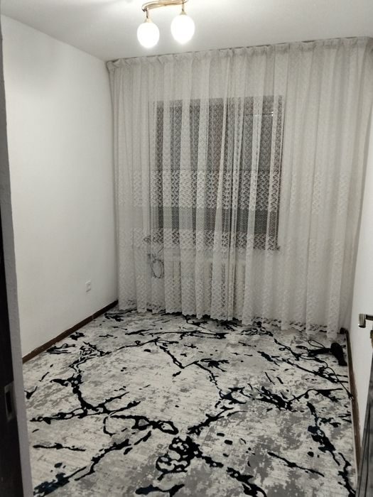 Продаётся 2 комнатную квартиру  2/4/4 Чиланзар улица Лутфий