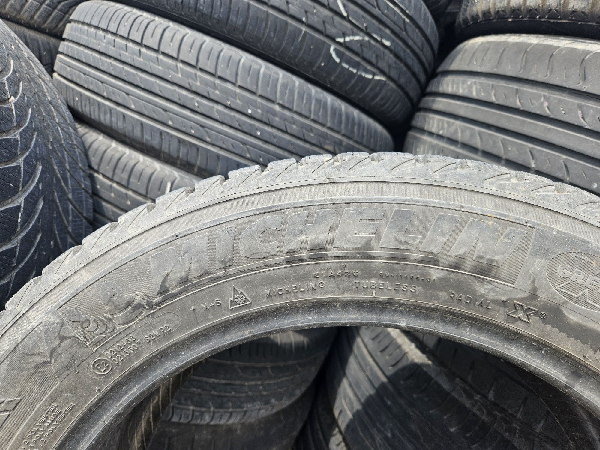 Зимни гуми  MICHELIN 235/55/18