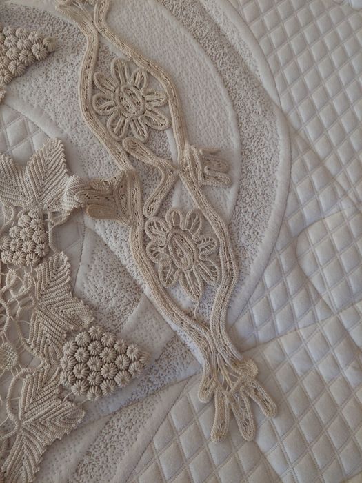 Mileuri si fete de masa din  macrame