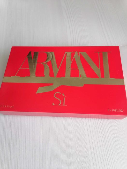 Подарочный набор духов от Armani