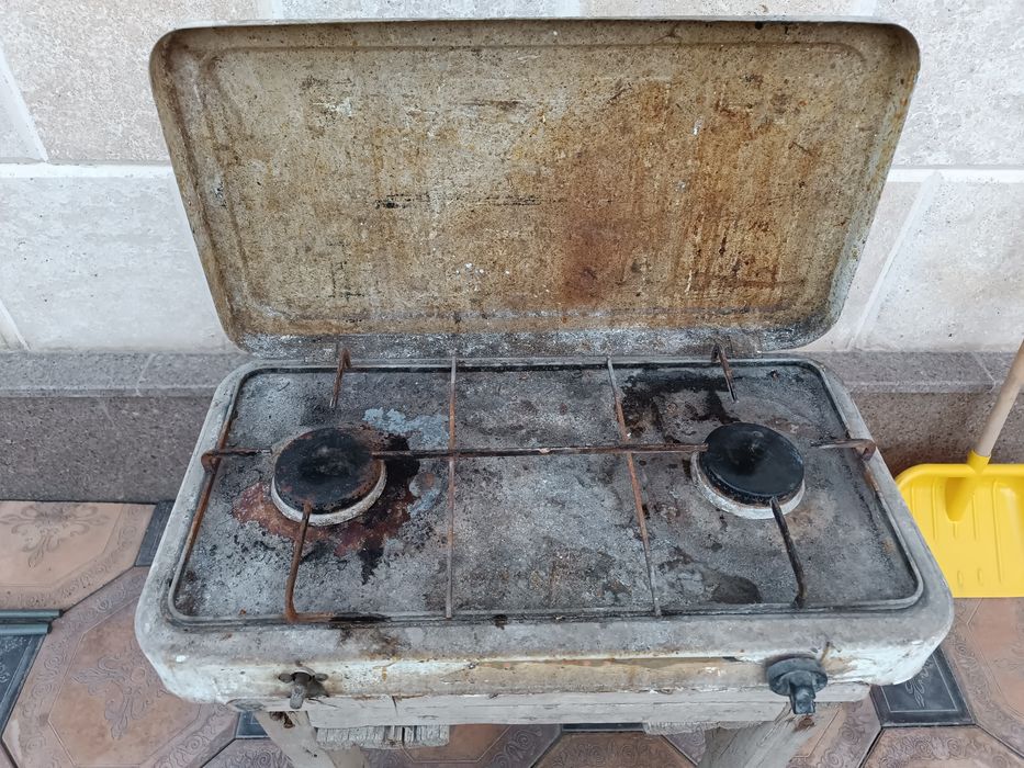 Настольная газовая плитка.