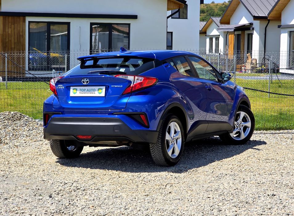 Toyota C-HR Hybrid //Rate//