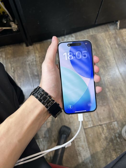 IPhone 15 89% торг есть