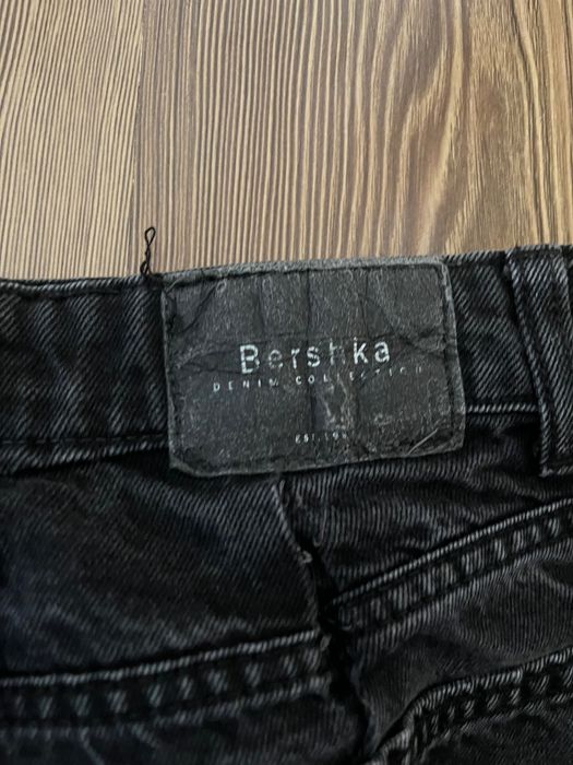 Дамски дънки Berhska, черен и сив цвят
